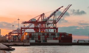 7月出口同比增长23.9%，AI投资与抢运窗口共同托底